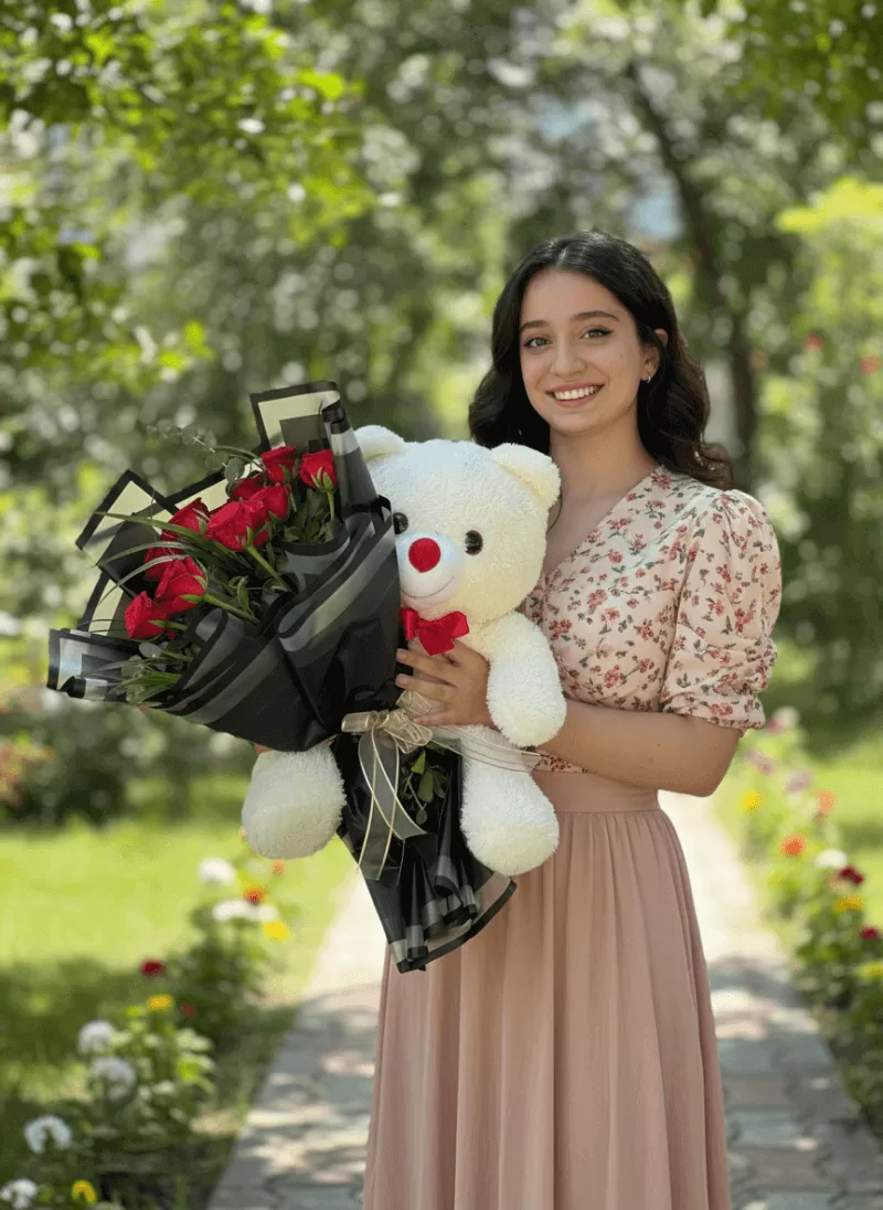 Beyaz Ayıcık & Kırmızı Gül Buketi