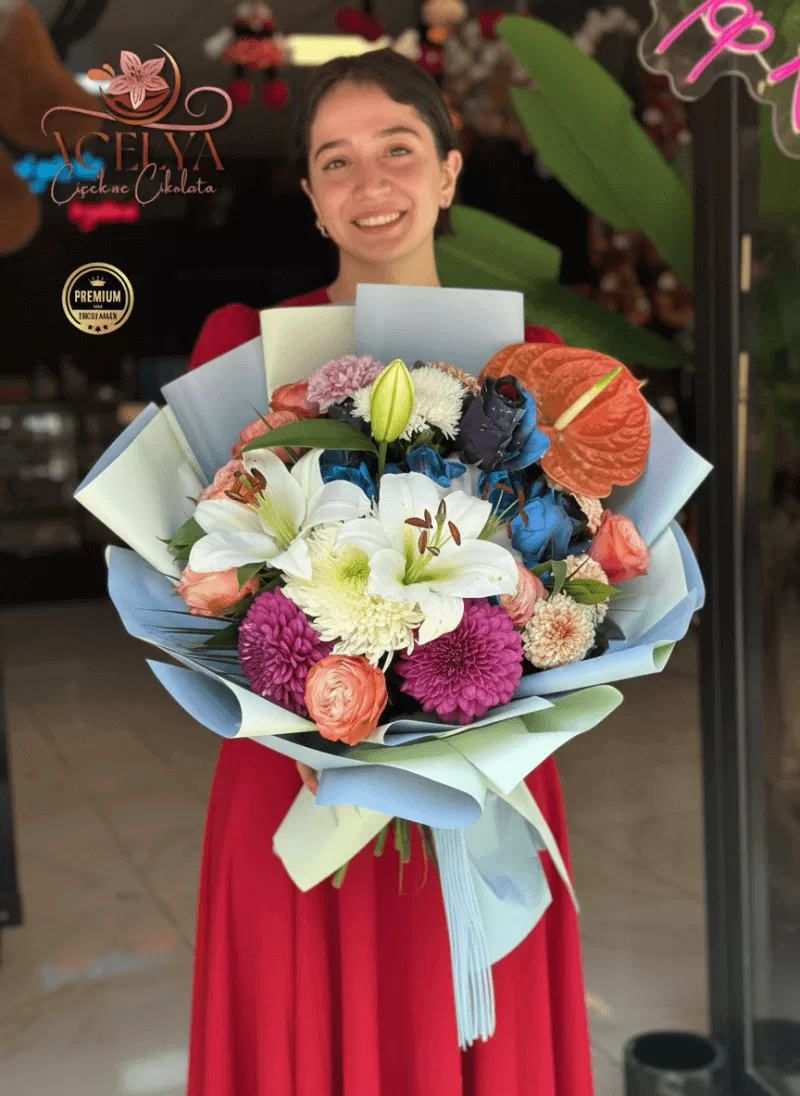 Lilyum & Renkli Gül Dev Buket