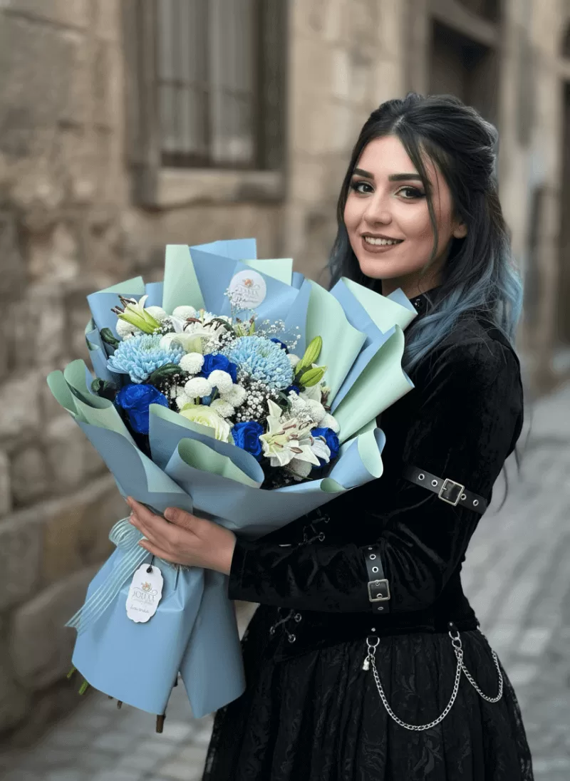 Mavi Düşler Premium Gül Buketi