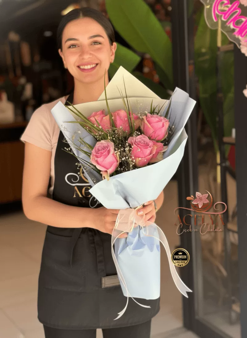 Pudra Pembe Gül Buketi (Zarif Seri)