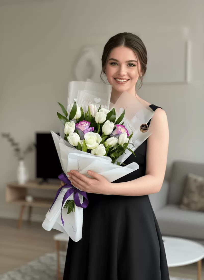 Beyaz Lale & Mor Detaylı Premium Buket