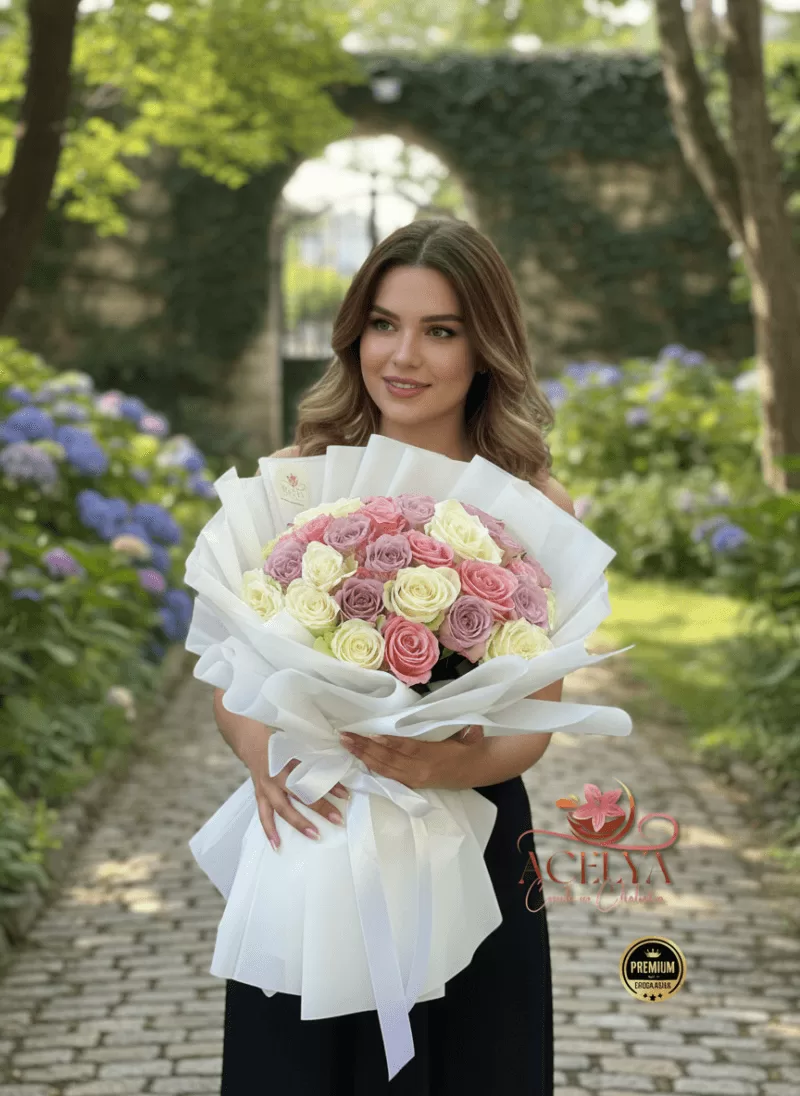 İsme Özel Siyah Gül Kutusu (Premium Seri)