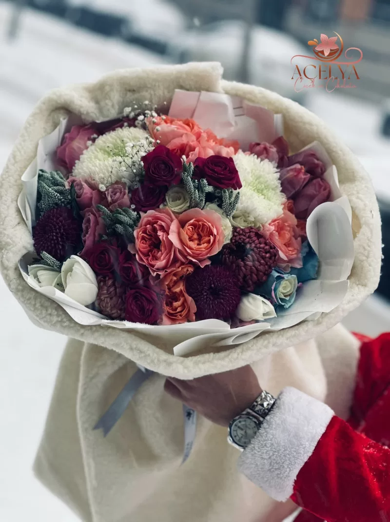 Kış Masalı Kadife Dokunuşlu Premium Buket