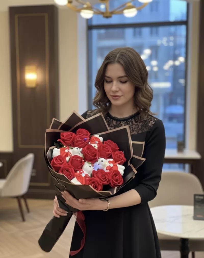 Tutku Serisi Ayıcıklı Kırmızı Gül Buketi