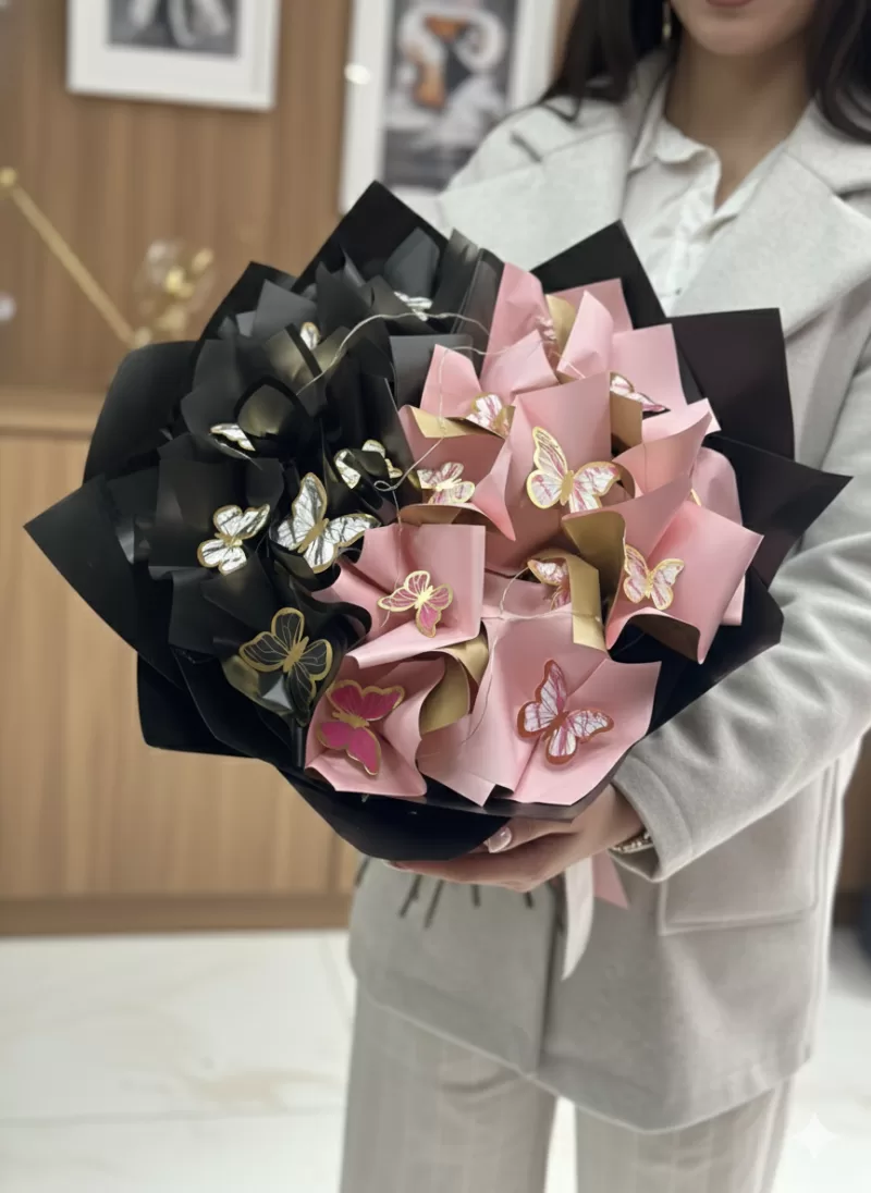 Senden Önce Senden Sonra Kelebek Buketi