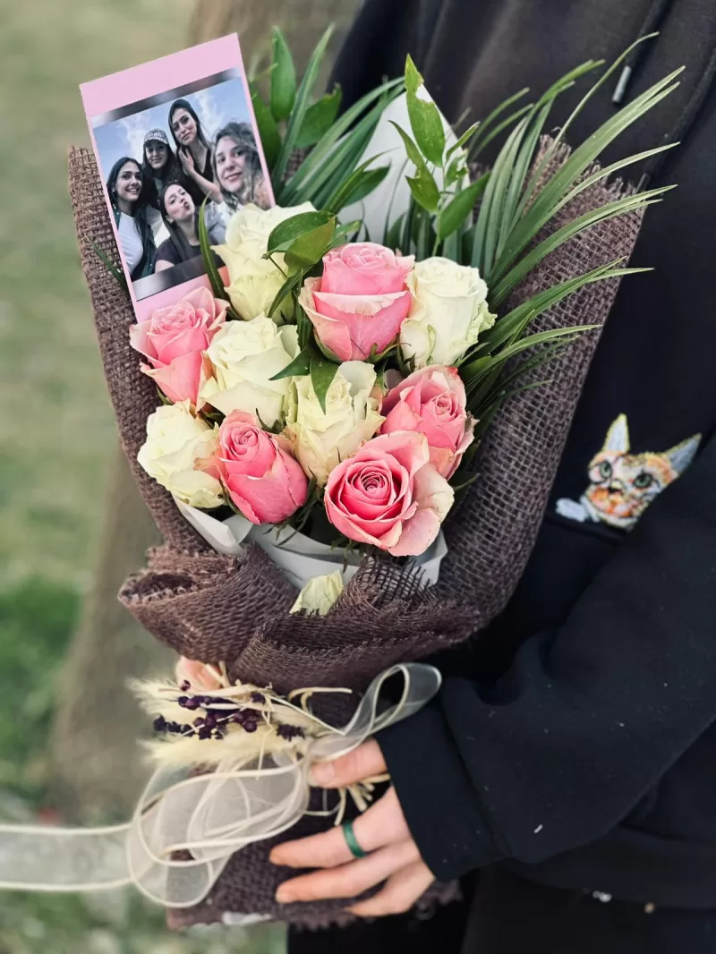 Fotoğraflı Pembe & Krem Gül Doğal Jüt Buket