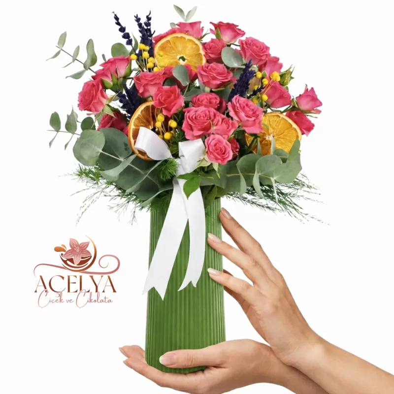 Yeşil Vazoda Pembe Gül Premium Aranjman