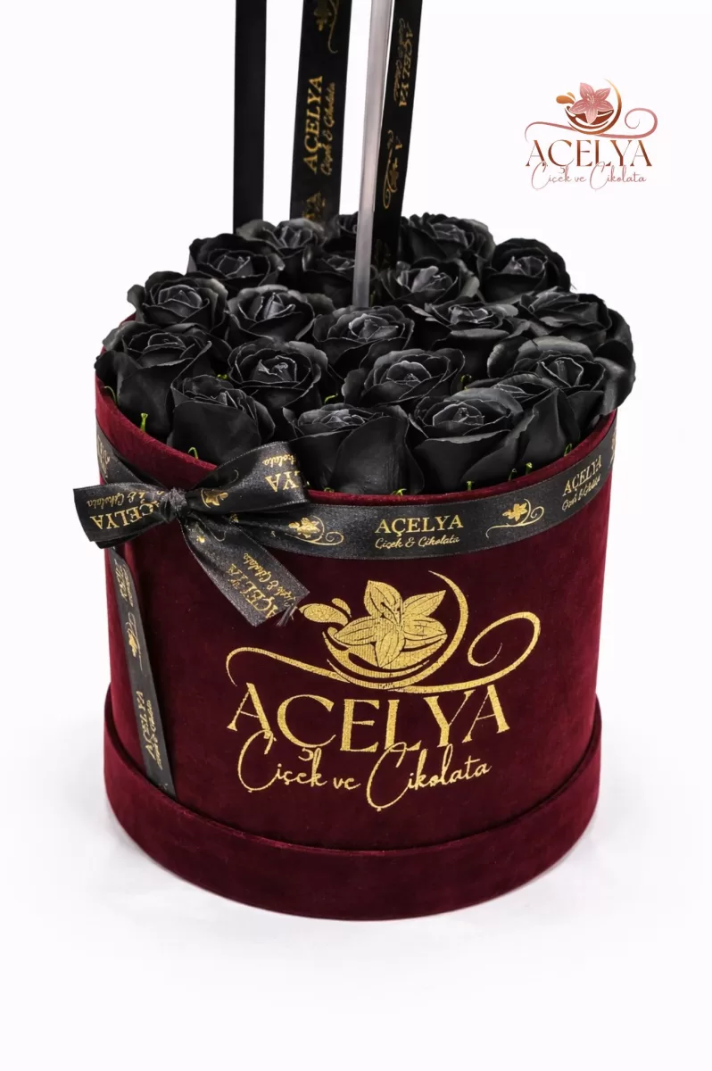 Romantik Siyah Gül Balon Aranjmanı