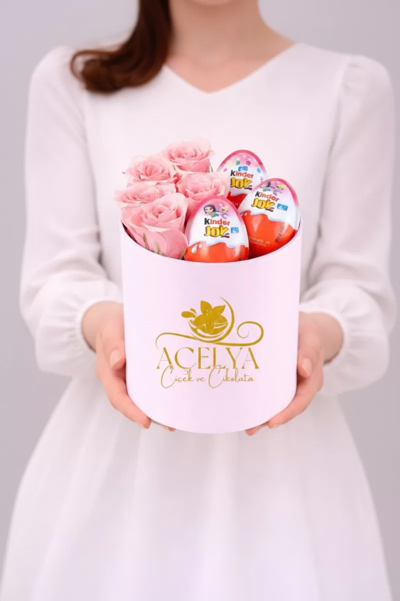Pembe Gül & Kinder Joy Sürpriz Kutu 
