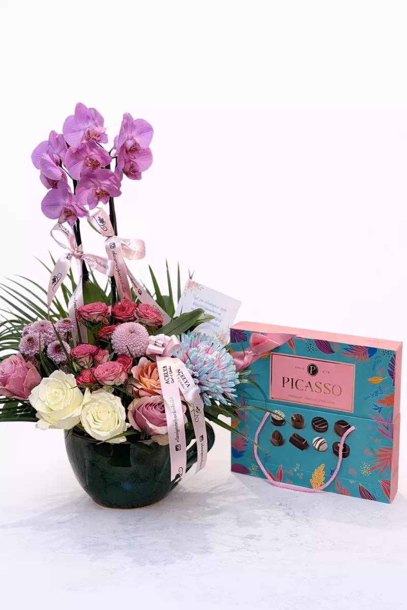 Pembe Orkide & Çikolata Hediye Seti – Lüks Aranjman