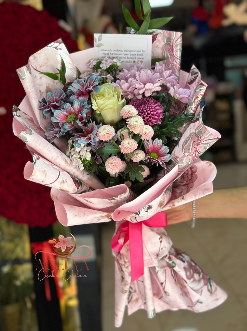 Gül ve Krizantem Aranjmanı